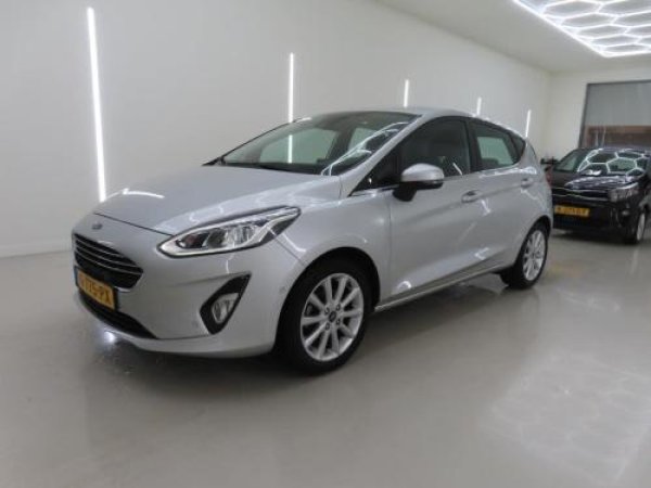 Ford Fiesta 1.0 EcoBoost Titanium 2019 - voorkant