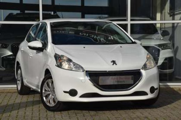 Peugeot 208 1.2 VTi Active 2013 - voorkant