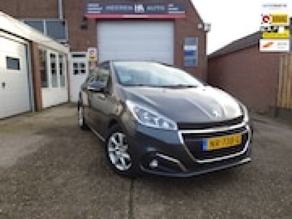 Peugeot 208 1.2 PureTech Blue Lion 2017 - voorkant