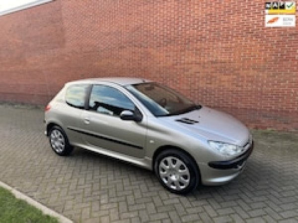 Foto van Peugeot 206