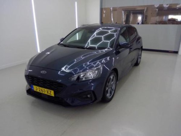 Ford Focus 1.0 EcoBoost Hybrid ST Line X Business 2020 - voorkant