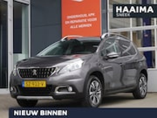 Peugeot 2008 1.2 PureTech Blue Lease Executive 2018 - voorkant