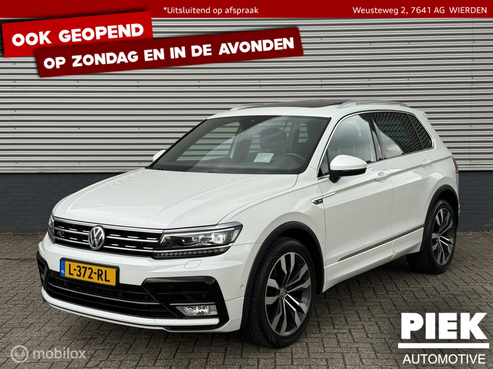 Volkswagen Tiguan 2.0 TSI 4Motion R-Line |220PK|BOMVOL 2017 - voorkant