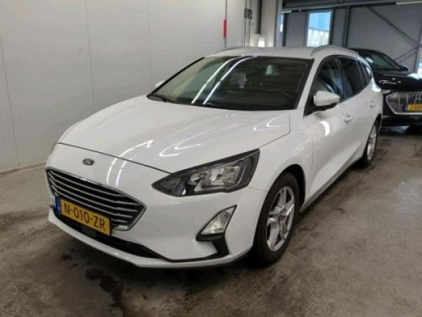 Ford Focus 1.0 EcoBoost Trend Edition Business 2022 - voorkant