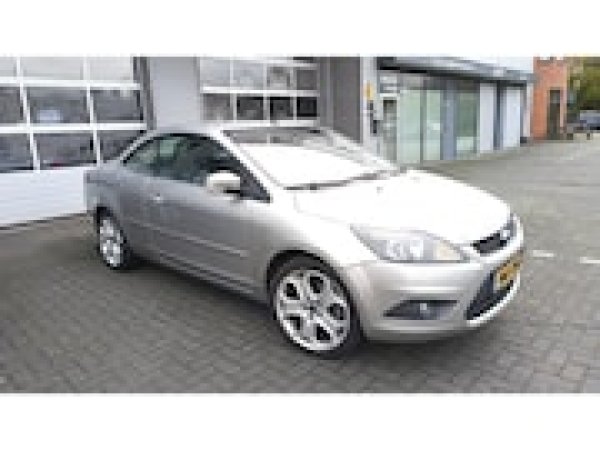 Ford Focus 2.0 Titanium 2010 - voorkant