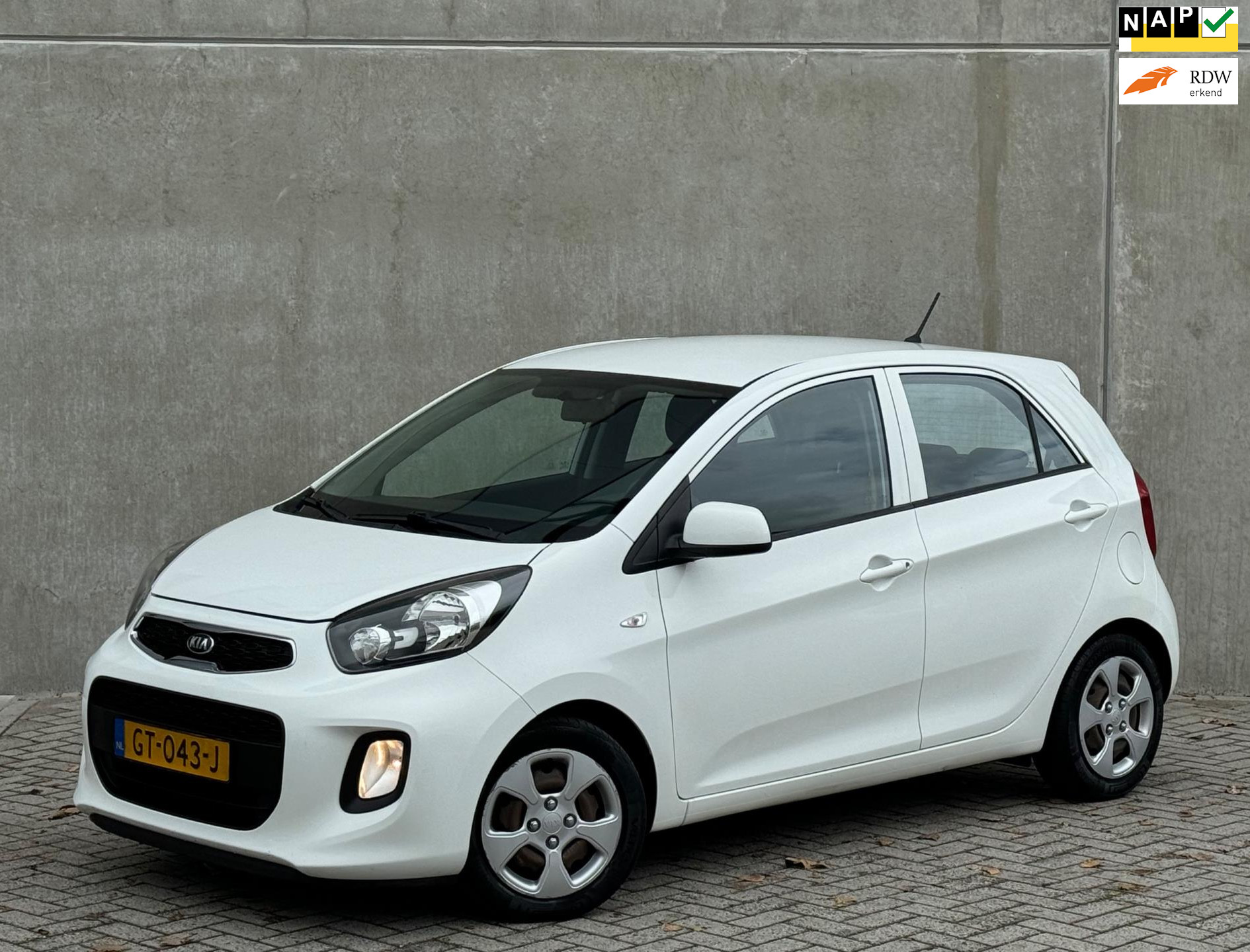 Kia Picanto 1.0 CVVT 5-DRS 2015 Wit AIRCO|NAP|2E EIGENAAR 2015 - voorkant