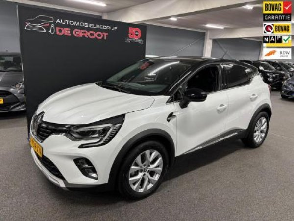 Renault Captur 1.6 E-Tech Hybrid 145 Intens 2022 - voorkant