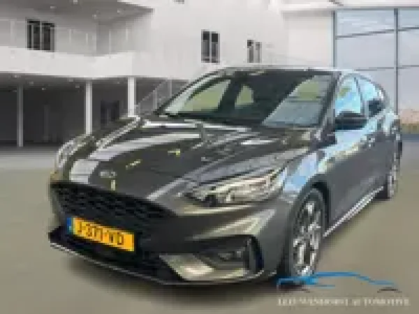 Ford Focus 1.0 EcoBoost Titanium Business 2019 - voorkant