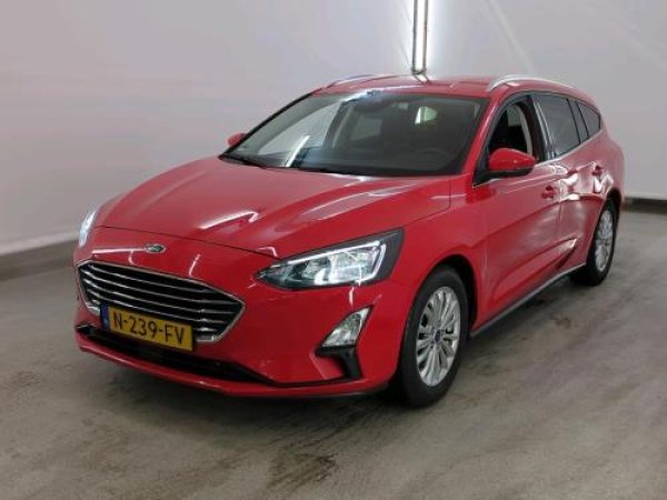 Ford Focus 1.0 EcoBoost Hybrid Titanium X Business 2021 - voorkant