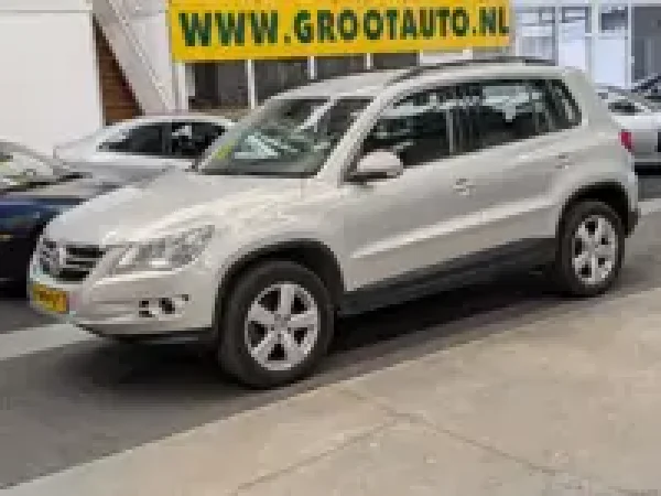 Volkswagen Tiguan 2.0 TSI Track&Field 4Motion 2009 - voorkant