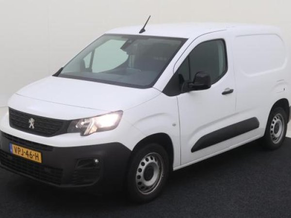 Foto van Peugeot Partner