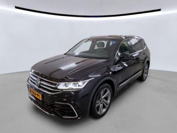 Volkswagen Tiguan 1.5 TSI R-Line Business+ 2022 - voorkant