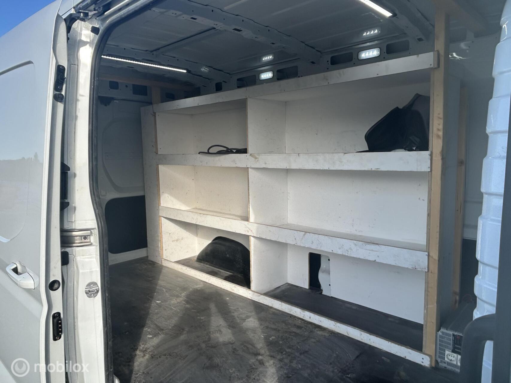 Foto van Maxus Maxus Edeliver 9