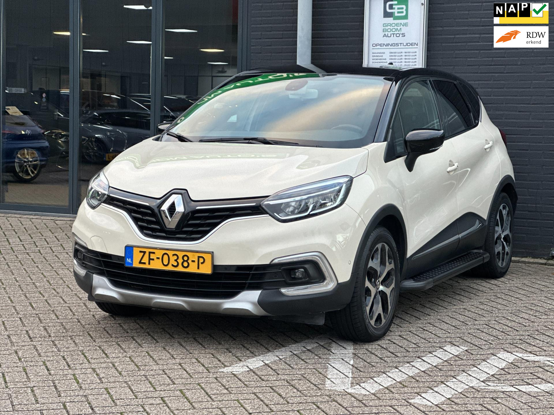 Renault Captur 0.9 TCe Intens/2E EIG/NAVI/PARKEERSENSOR/NL-AUTO NAP!! 2019 - voorkant