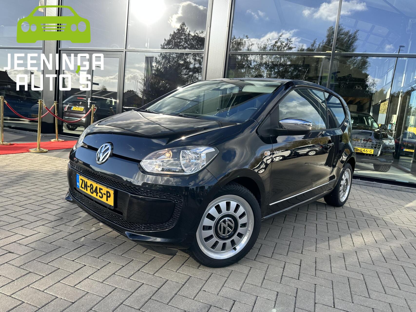 Foto van VOLKSWAGEN UP