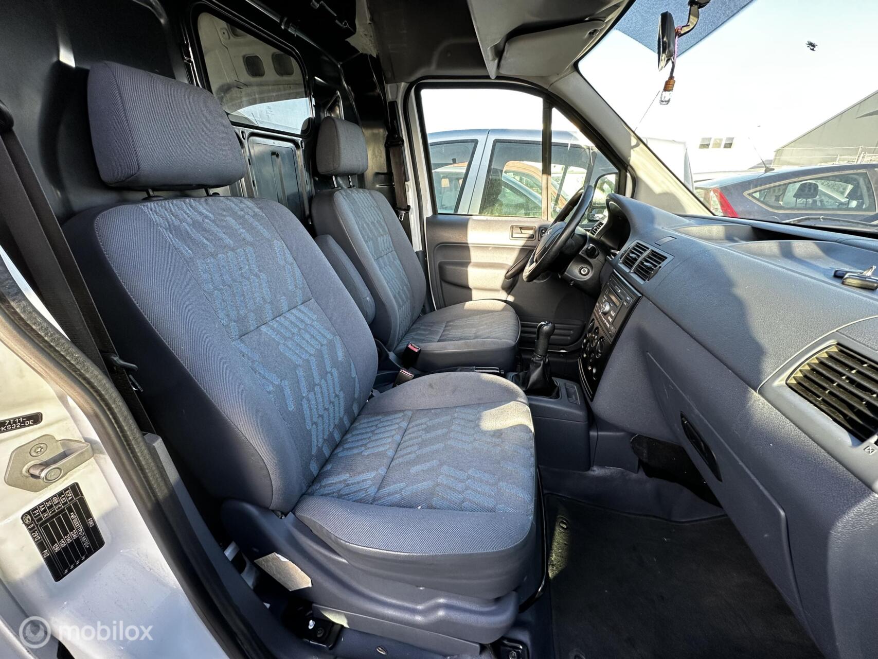 Foto van Ford Transit Connect T230l Van 1,8tdci 66