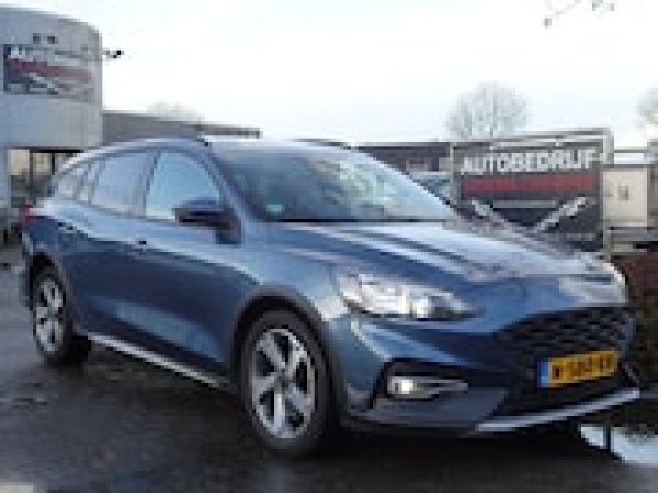 Ford Focus 1.0 EcoBoost Hybrid Active X Business 2021 - voorkant