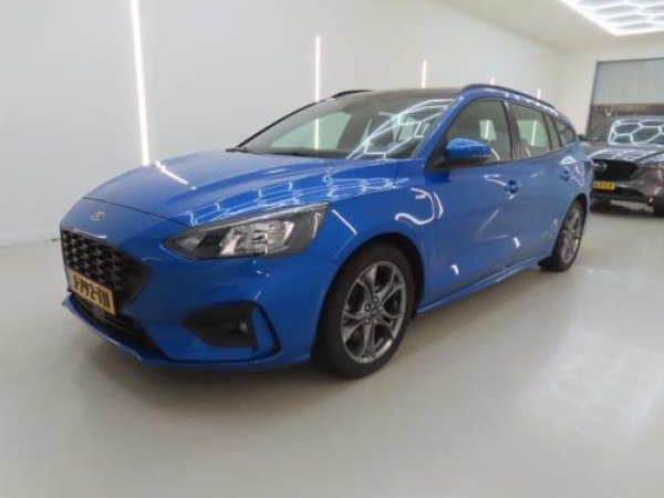 Ford Focus 1.0 EcoBoost Hybrid ST Line Business 2020 - voorkant