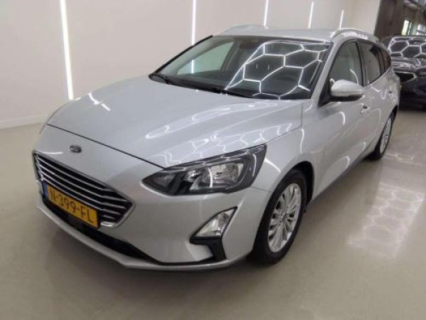 Ford Focus 1.0 EcoBoost Hybrid Titanium X Business 2021 - voorkant