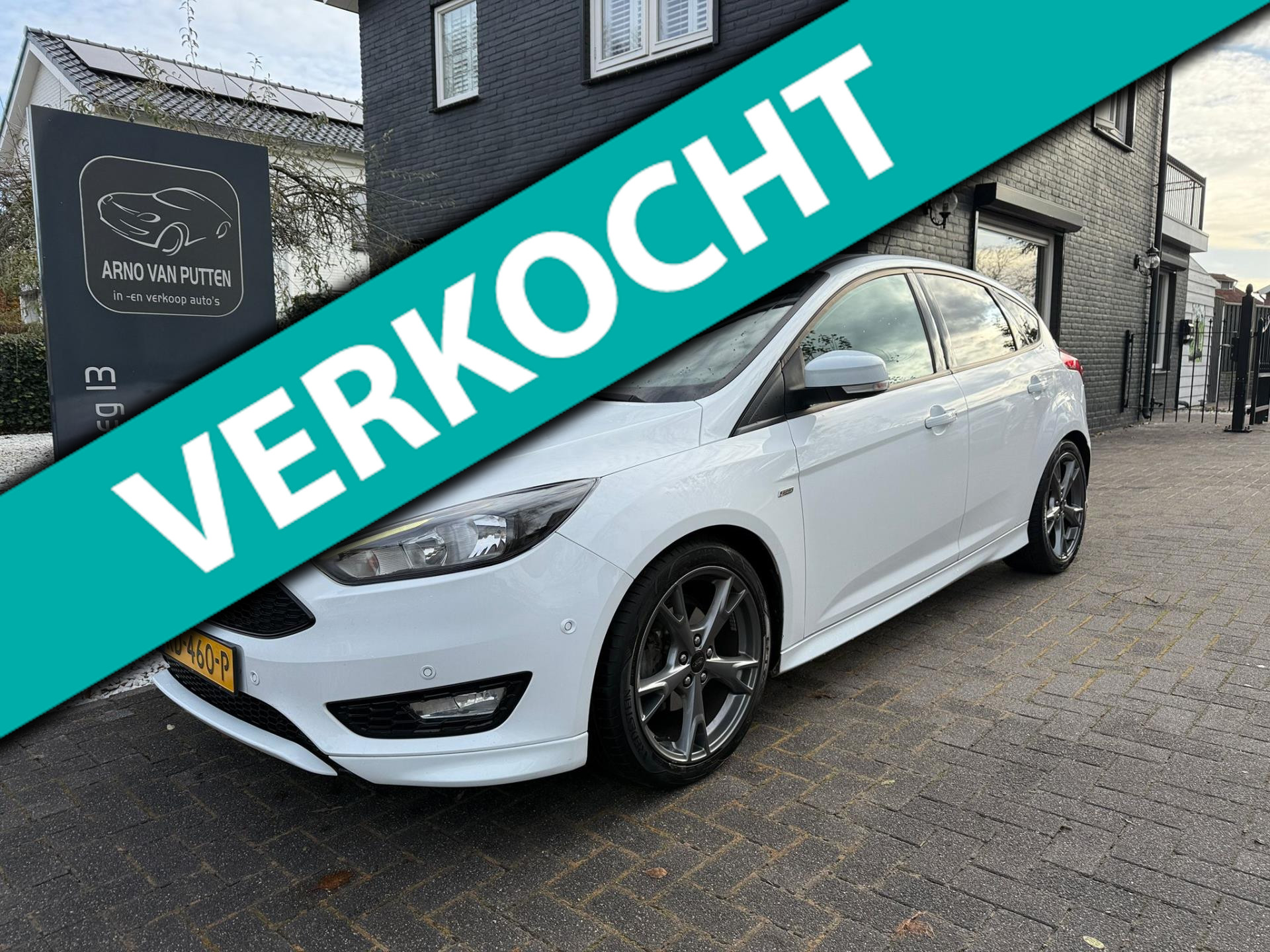 Ford Focus 1.0 ST-Line nieuwe distributieriem 2017 - voorkant