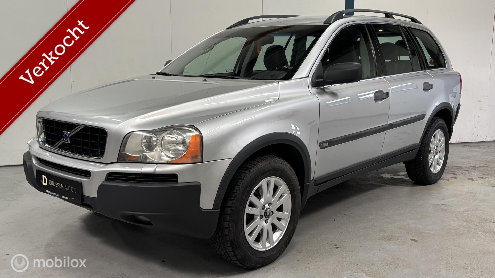 Volvo Xc90 2.5 T Momentum 7-ZITPLAATSEN/LEER/XENON 2005 - voorkant