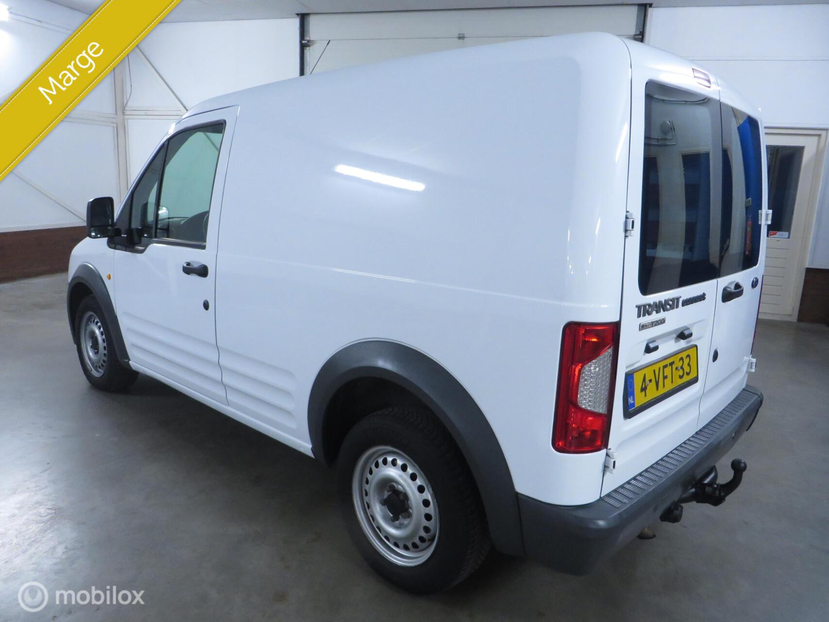Foto van Ford Transit Connect T200s Van 75