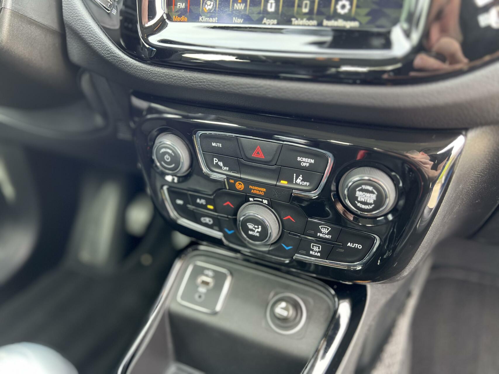 Foto van Jeep Compass