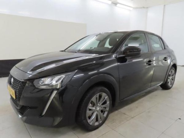 Peugeot 208 EV Active Pack 2023 - voorkant