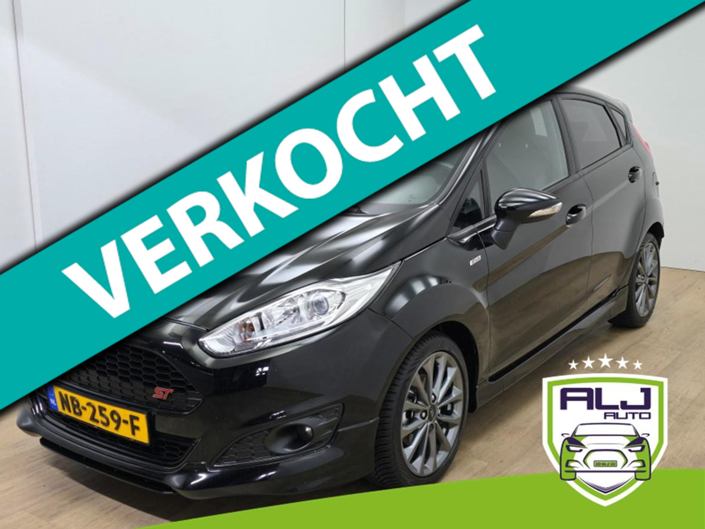 Ford Fiesta Occasion ST Line zwart | Tweedehands Ford Fiesta ST line in zwart | Sportieve look | Voorruitverw. | Clima | Bomvol 2016 - voorkant