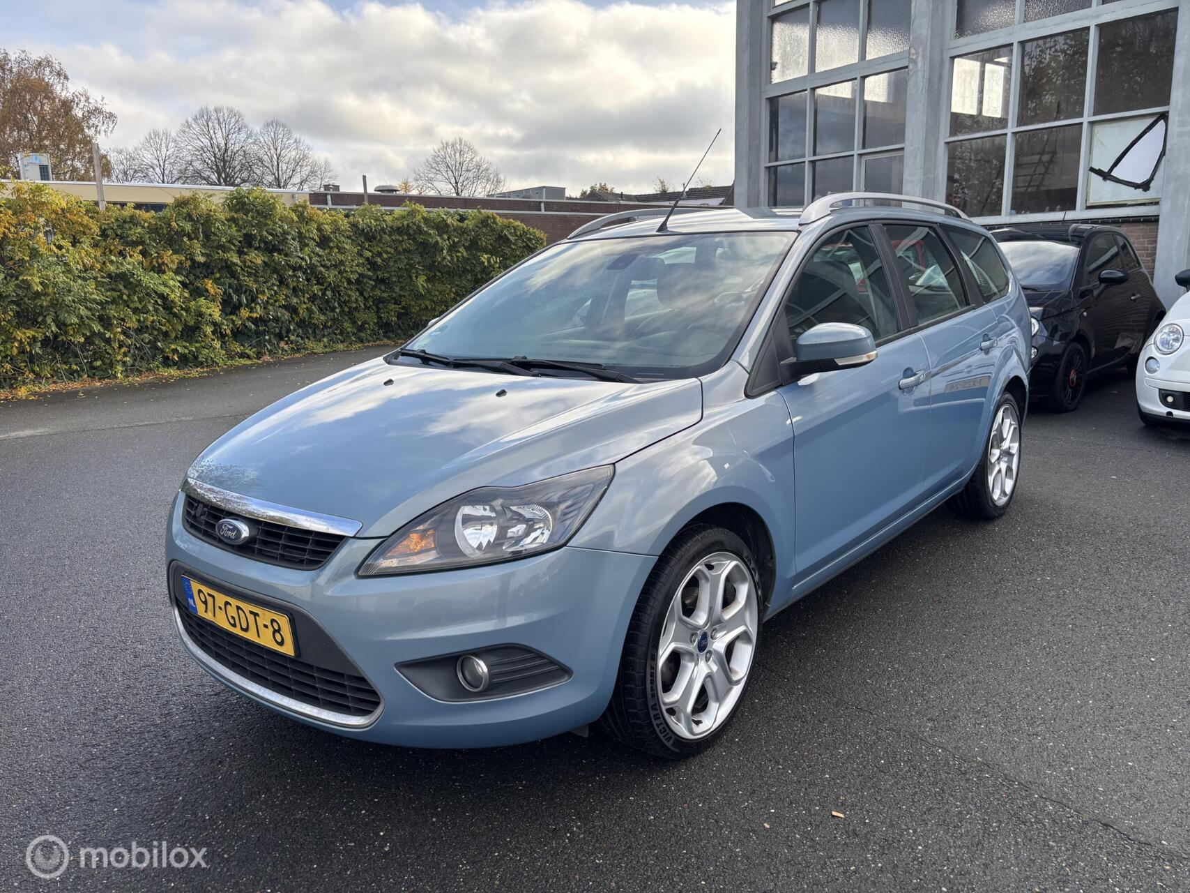 Ford Focus 1.8 Titanium Flexi Fuel 2008 2008 - voorkant