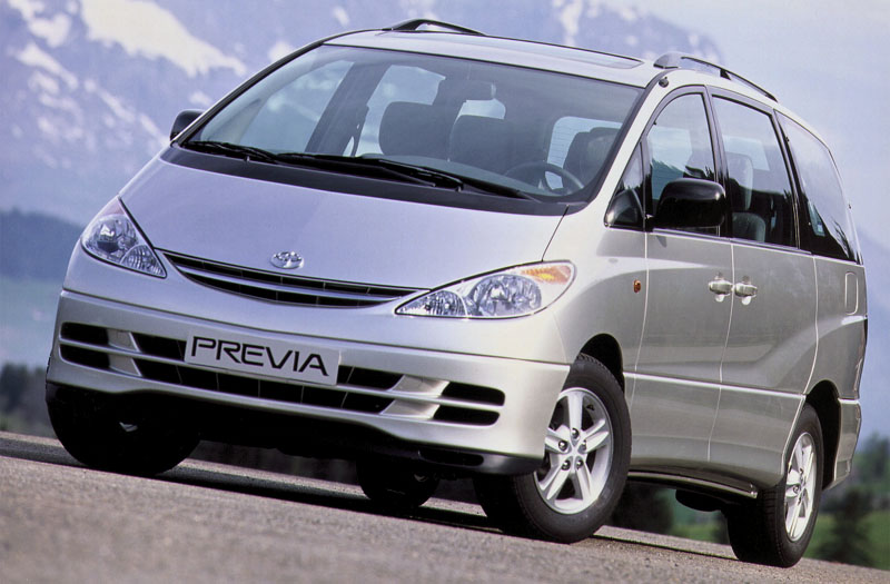 Toyota Previa 2.4-16V VVT-i Sol 2000 - voorkant