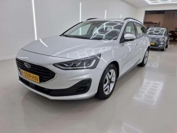 Ford Focus 1.0 EcoBoost Hybrid Titanium 2022 - voorkant