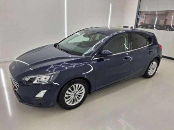 Ford Focus 1.0 EcoBoost Hybrid Titanium X Business 2020 - voorkant