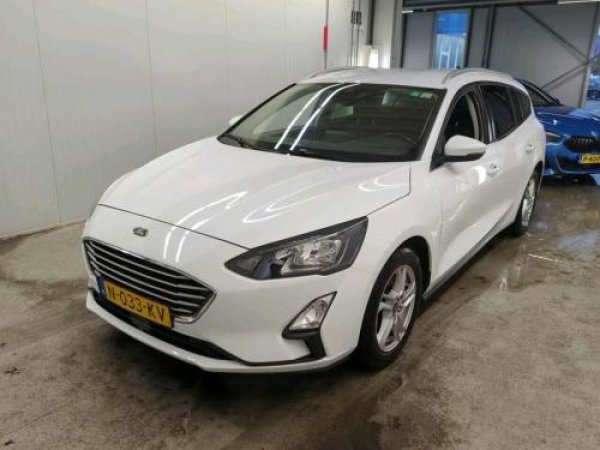 Ford Focus 1.0 EcoBoost Hybrid Trend Edition Business 2021 - voorkant