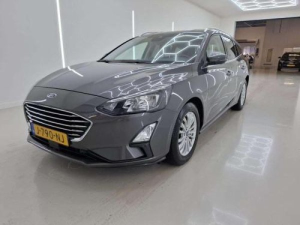 Ford Focus 1.0 EcoBoost Hybrid Titanium X Business 2020 - voorkant