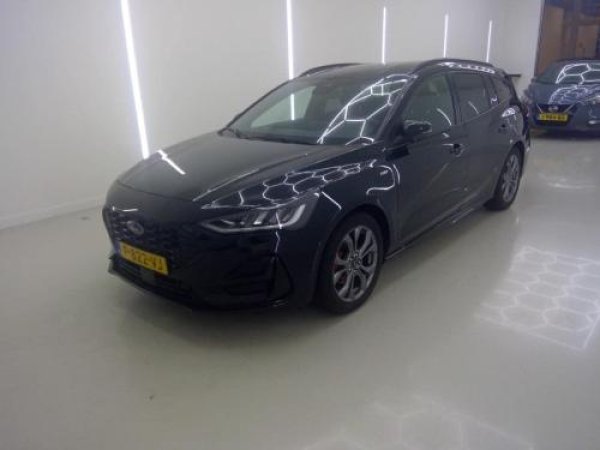Ford Focus 1.0 EcoBoost Hybrid ST Line Style 2022 - voorkant