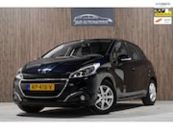 Peugeot 208 1.2 PureTech Blue Lion 2018 - voorkant