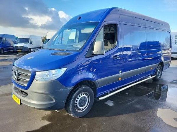 Mercedes-Benz Sprinter 314 2.2 CDI L3H2 DC EURO VI-D 2021 - voorkant