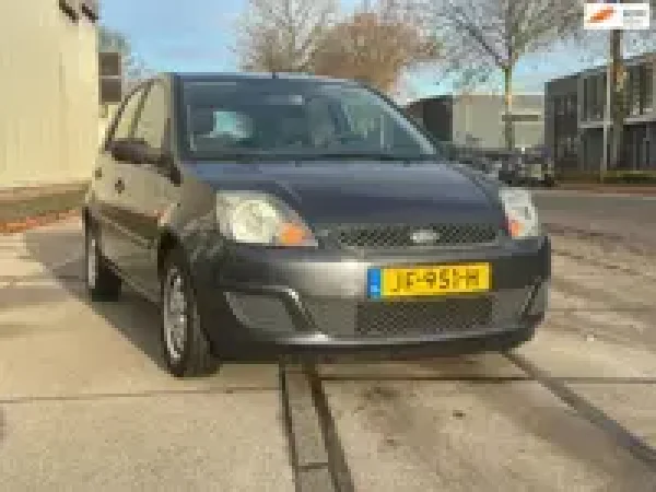 Ford Fiesta 1.4-16V Ambiente 2007 - voorkant