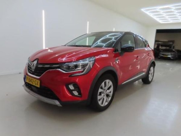 Renault Captur 1.3 TCe Intens 2022 - voorkant