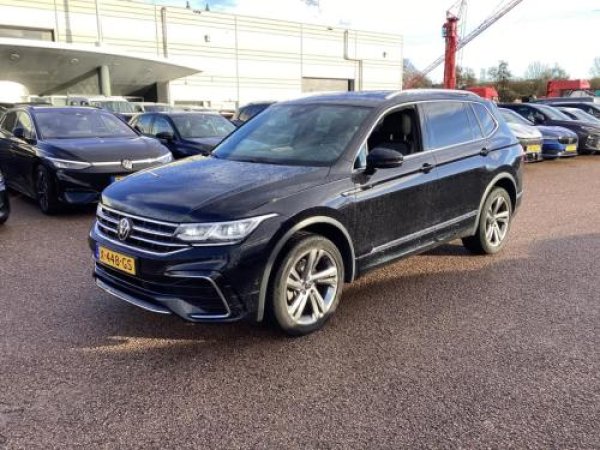 Volkswagen Tiguan 1.5 TSI R-Line Business 2023 - voorkant