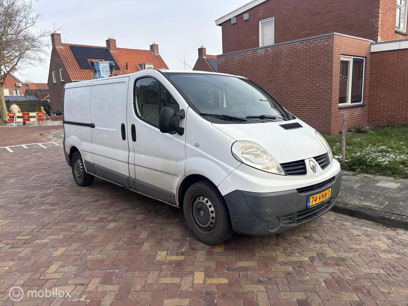 Foto van Renault Trafic T29 L2/h1 2.0 Dci 84kw E4