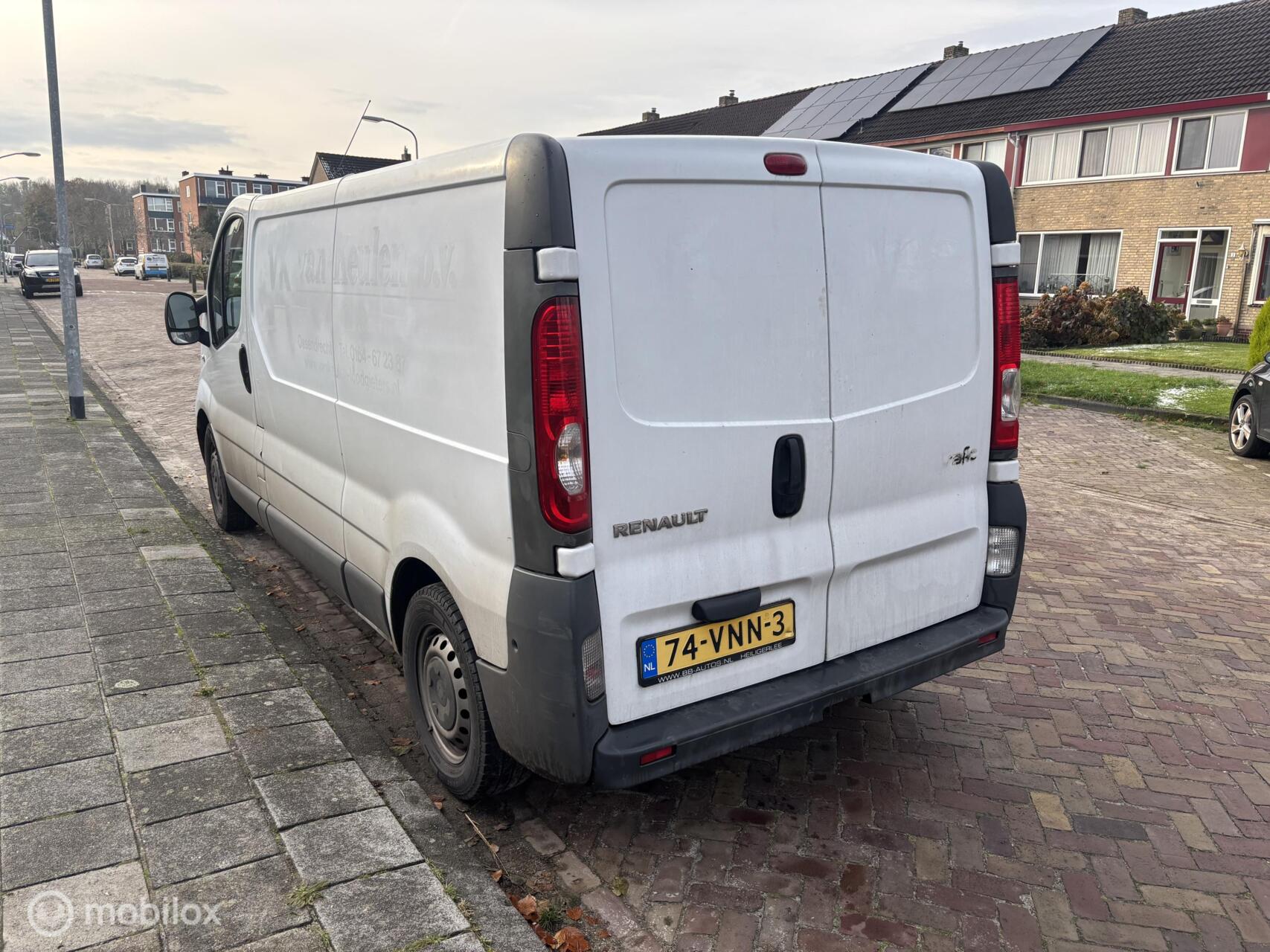 Foto van Renault Trafic T29 L2/h1 2.0 Dci 84kw E4