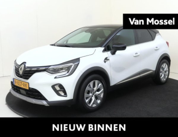 Renault Captur 1.3 TCe Intens 2022 - voorkant