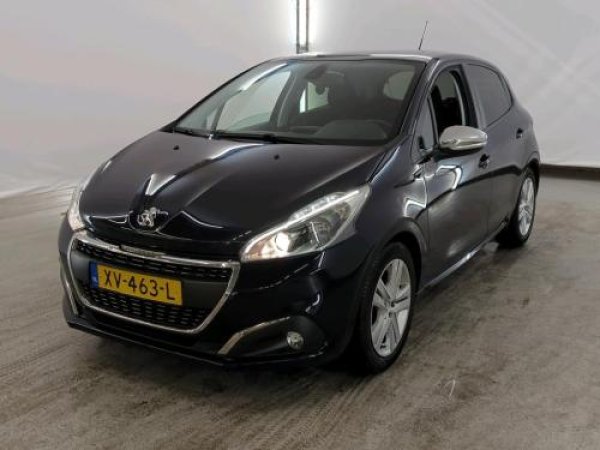Peugeot 208 1.2 PureTech Signature 2019 - voorkant