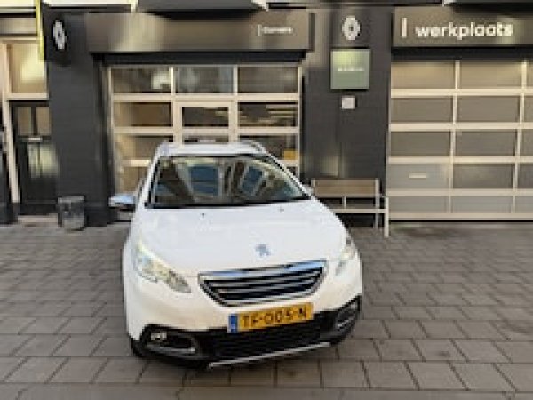 Peugeot 2008 1.2 PureTech Crossway 2014 - voorkant