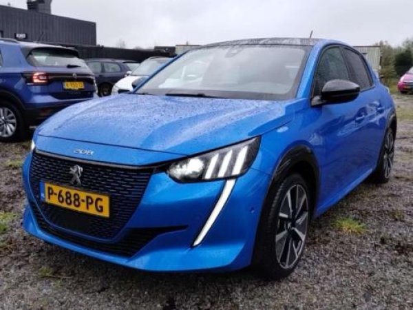 Peugeot 208 EV GT Pack 2021 - voorkant
