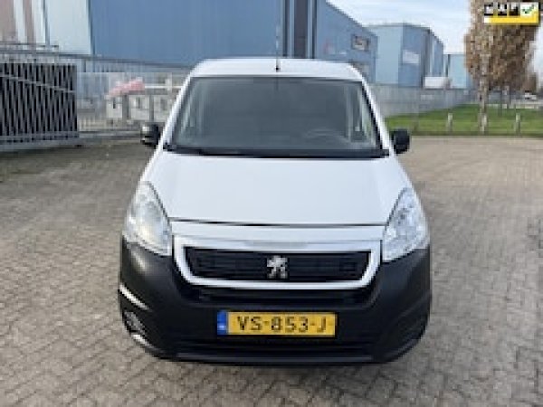 Foto van Peugeot Partner