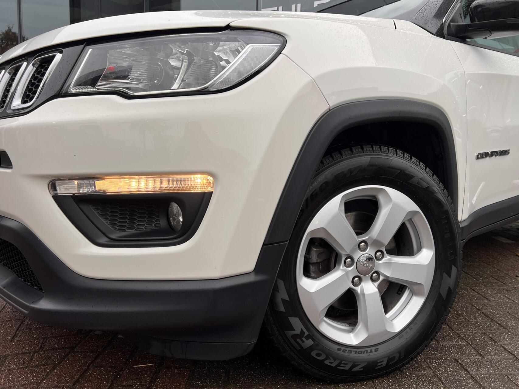 Foto van Jeep Compass