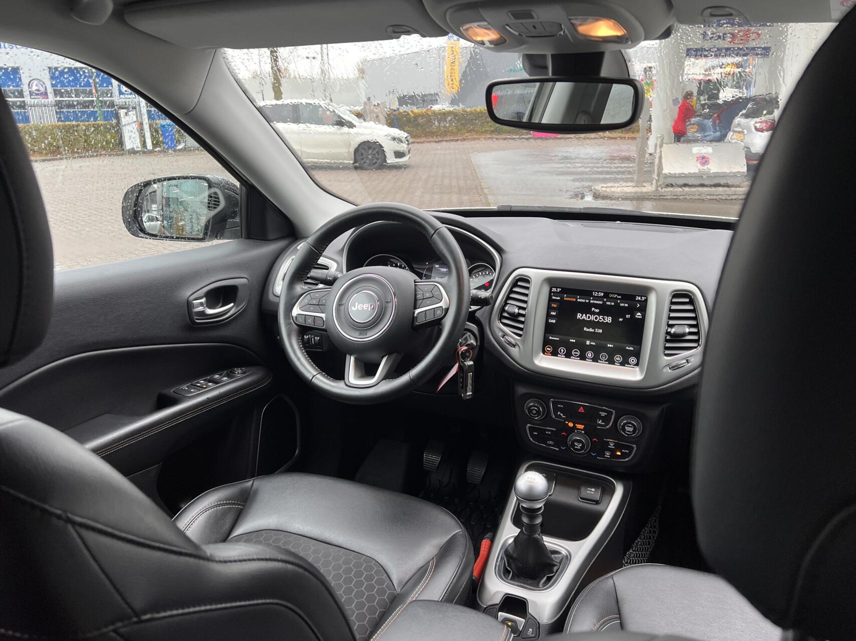 Foto van Jeep Compass